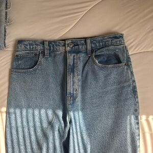 Ultra high rise 90s straight jean